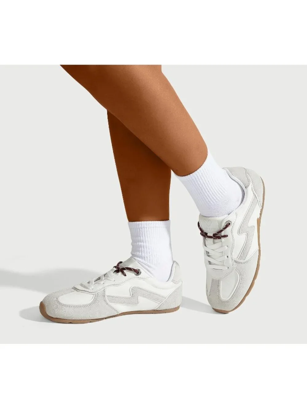 N/A retro sneaker